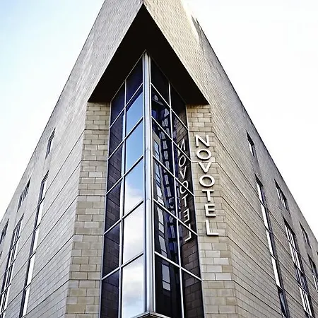 Novotel Centre Hotel 4*