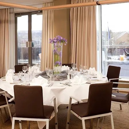 Novotel Centre Hotel