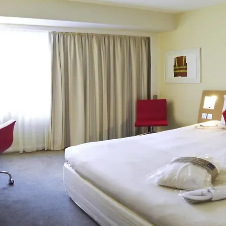 Hotel Novotel Centre 4*